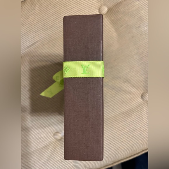 Louis Vuitton Empty “Like New” Gift Box - Picture 7 of 10